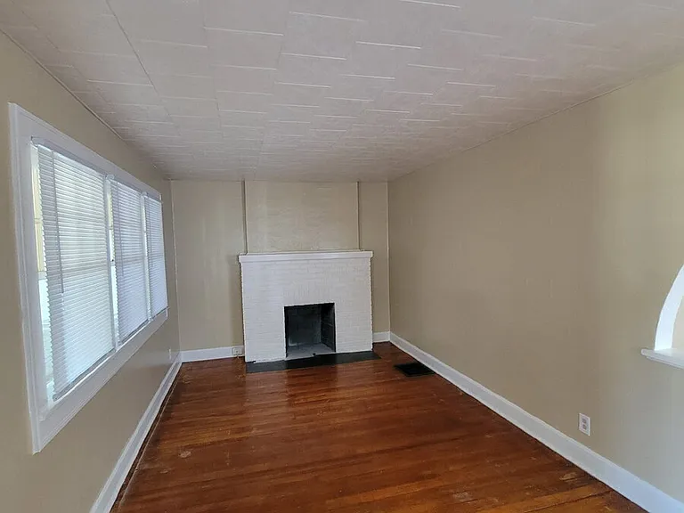 37 S Lynhurst Dr — Photo 8