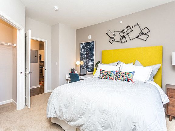 5th image of 3128 Eagle Blvd #B209