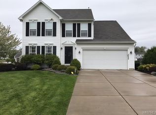 3889 Fritz Rd, North Tonawanda, NY 14120