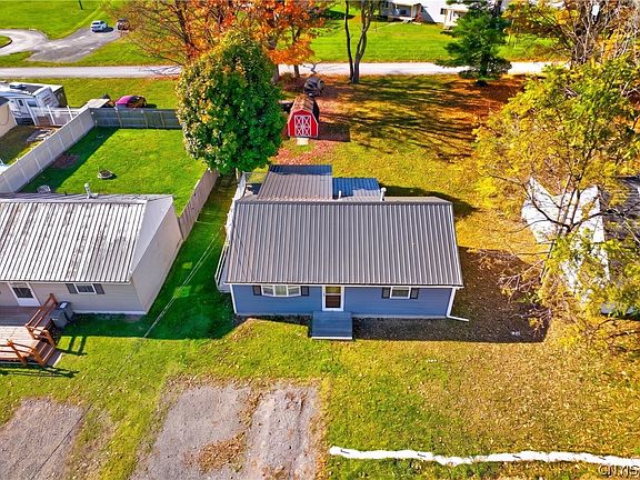 4th image of 500 Park Dr