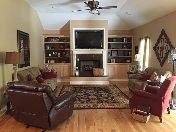 5th image of 8 Wellington Pl