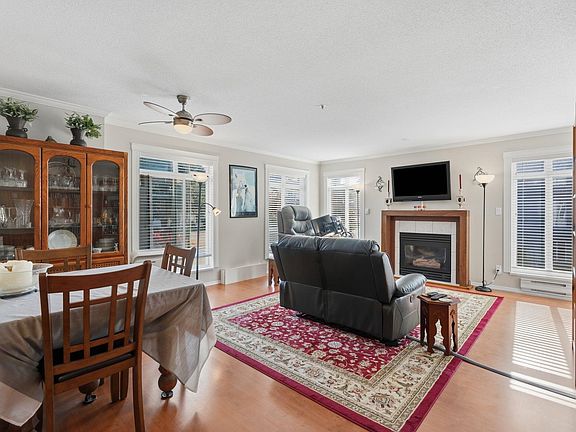 5th image of 32085 George Ferguson Way #213