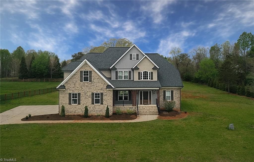 7503 Bentridge Forest Dr, Kernersville, NC 27284 Zillow