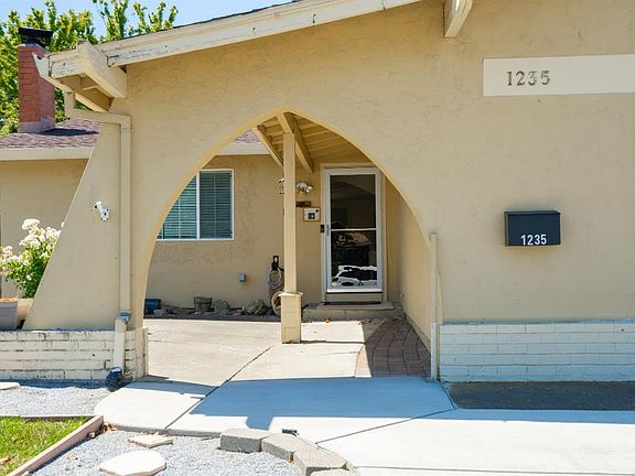 5th image of 1235 Willet Court