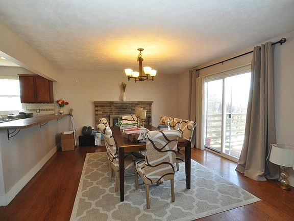 3rd image of 5801 Burgis Ave SE