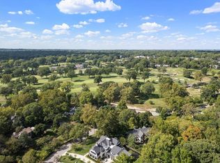 2020 W 56th St, Mission Hills, KS 66208