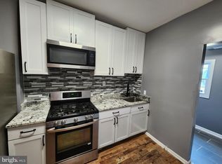 1516 N Mount St, Baltimore, MD 21217