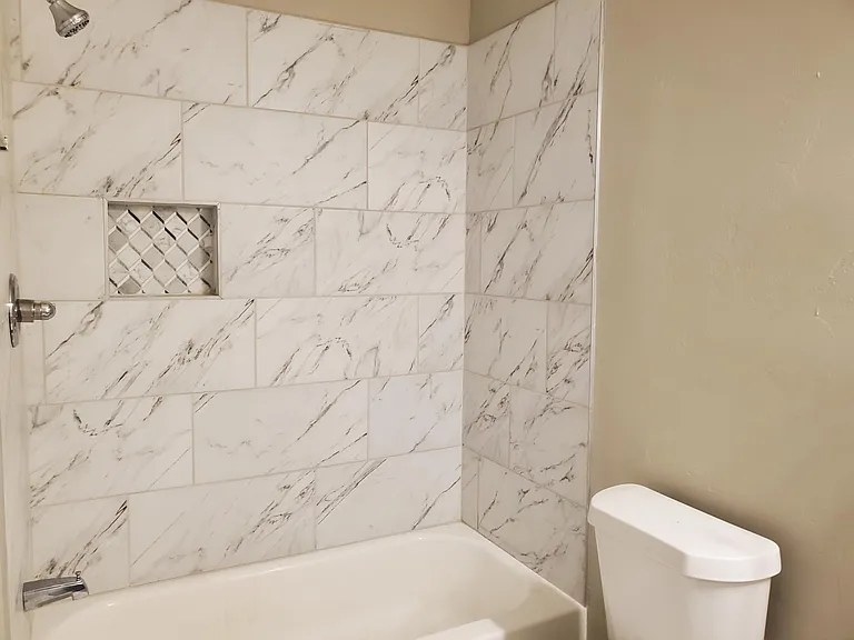 2800 N Robinson Ave #1 — Photo 5