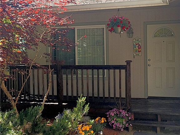 2nd image of 211 E McLane Dr