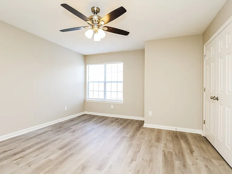 2730 River Bend Dr — Photo 9