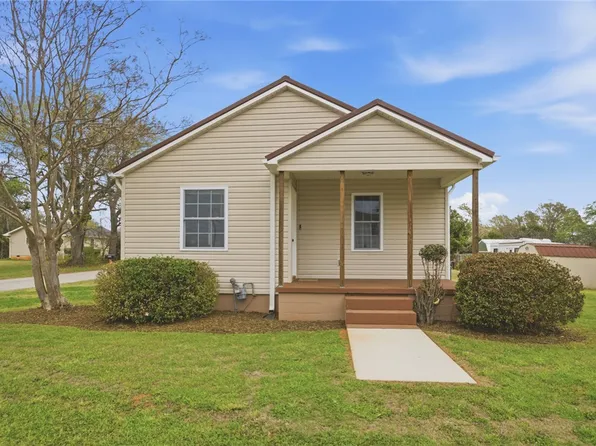 1000 Overbrook Dr, Seneca, SC 29678