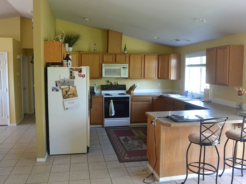 1st image of 1102 Thor Ave