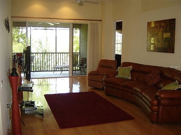 3rd image of 7422 Botanica Pkwy #201