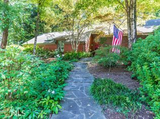 255 Brackenwood Cir, Sandy Springs, GA 30328