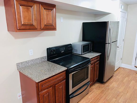 3rd image of 2626 S Kingshighway Blvd Basement Basement