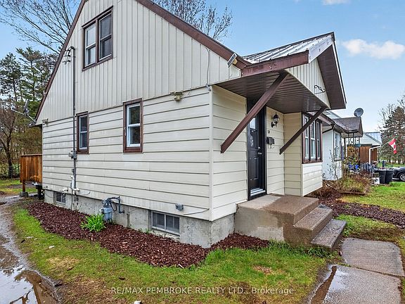 5th image of 59 Rutherford Ave