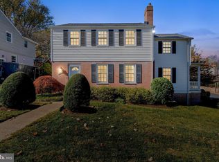 1008 N Madison St, Arlington, VA 22205