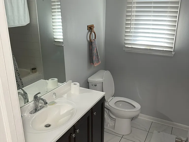 1183 Foxboro Ln — Photo 13