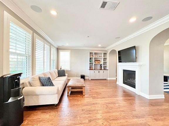 5th image of 6372 Quail Run St