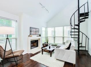 4915 Feagan St, Houston, TX 77007