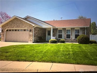 1872 Harris Ln, Xenia, OH, 45385
