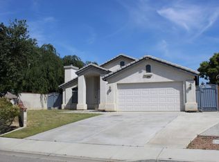 10416 Heather Valley Dr, Bakersfield, CA 93312