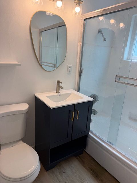 2nd image of 1249 Brockton Ave #2