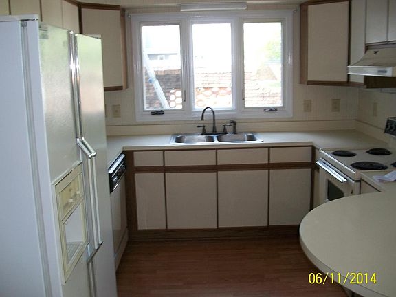 Kitchen. Now has new stove/micro