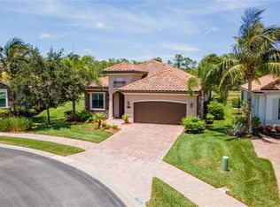 9409 Rialto Dr, Naples, FL 34113