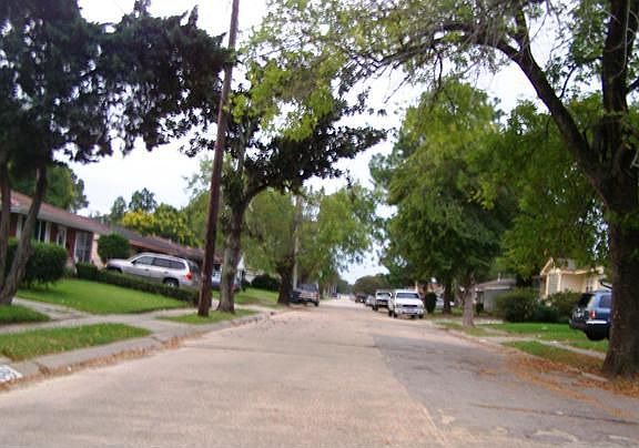 2nd image of 1240 Lauradale Dr
