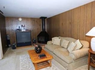 9N845 Tipi Ln, Elgin, IL 60124