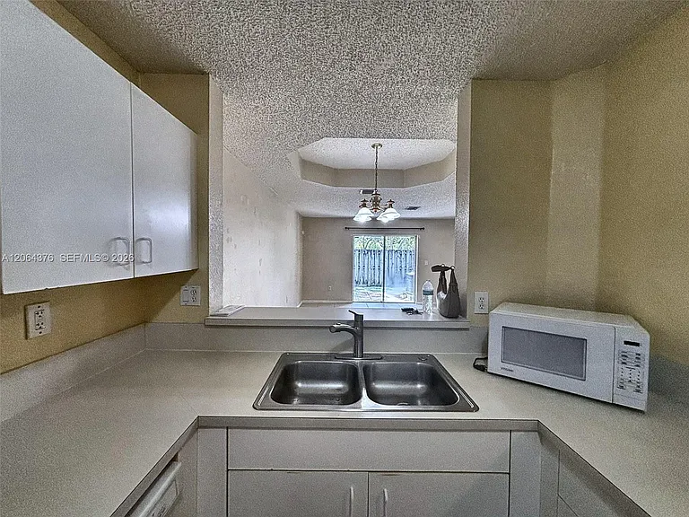 14391 SW 120th Ct #7 — Photo 5