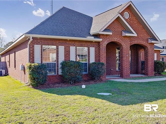 2nd image of 2840 Leigh Ct