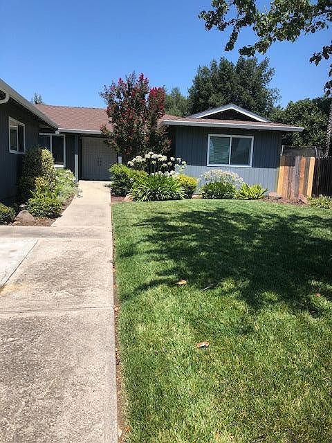 1st image of 3233 Admiral Dr