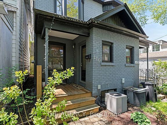 4th image of 110 Hastings Ave