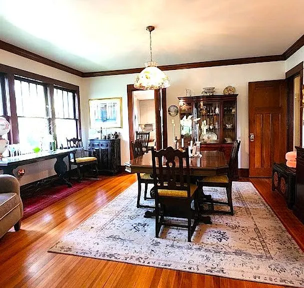 517 S Flood Ave — Photo 8