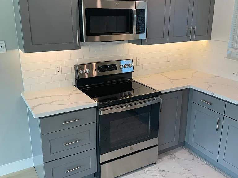 836 Walnut St #21 — Photo 4