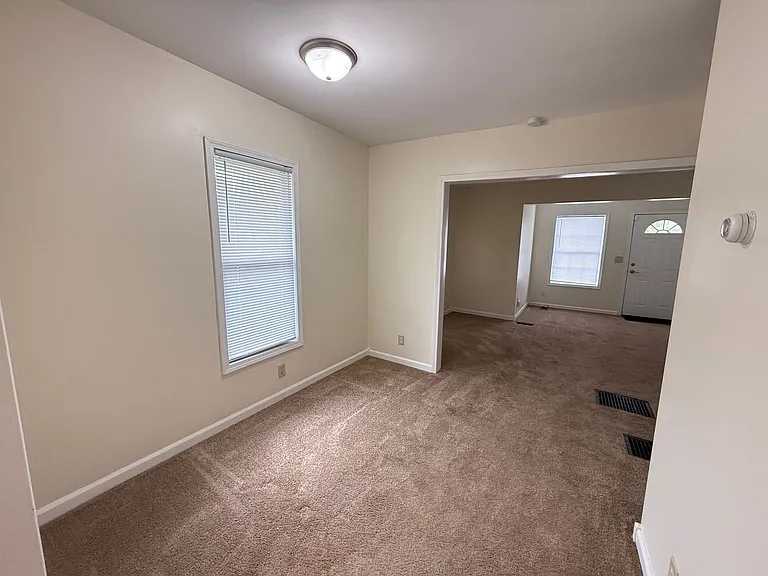 5420 E Michigan Ave — Photo 11
