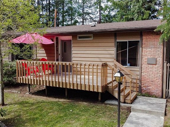 3rd image of 25 Cypress Ln