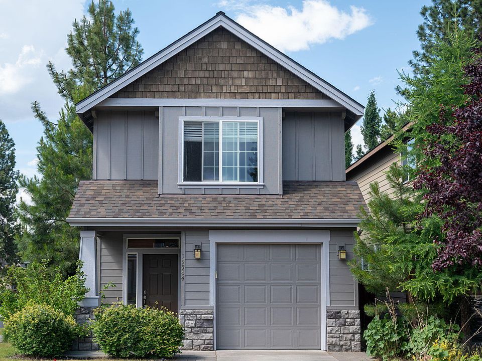 1st image of 19564 Salmonberry Ct