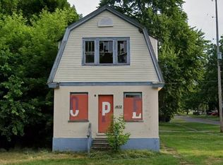 1402 W Dartmouth St, Flint, MI 48504