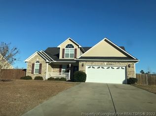 135 Streamfall Ct, Raeford, NC 28376