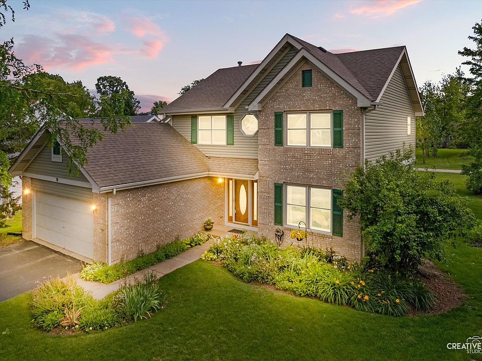1st image of 78 Forestview Ln