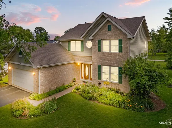 78 Forestview Ln, Aurora, IL 60502