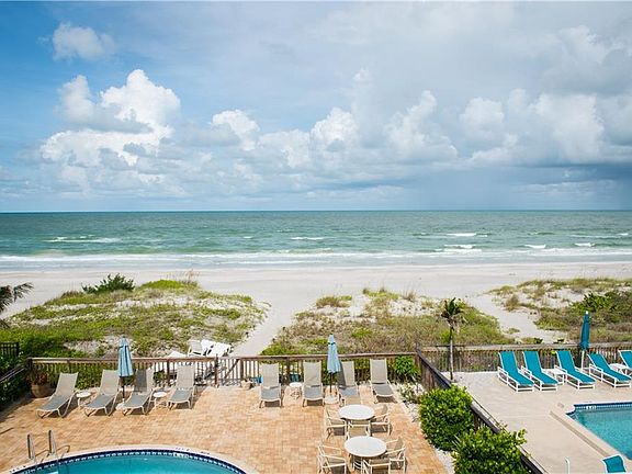 5th image of 19306 Gulf Blvd #1