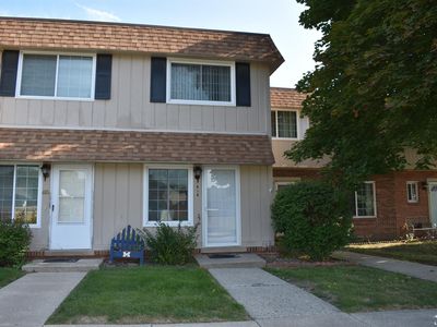 414 Riverbend Dr #32, Milan, MI, 48160