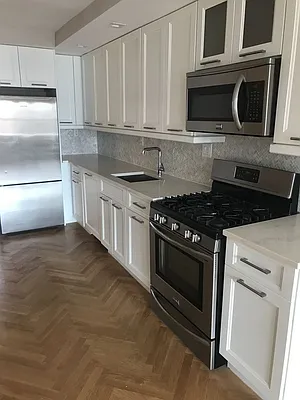 Rented by UES Management | media 1