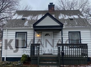 34348 Harroun St, Wayne, MI 48184