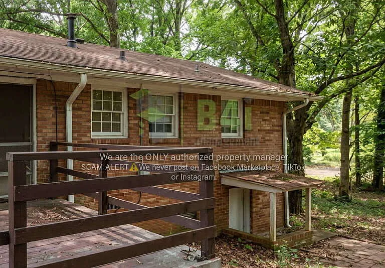 6106 Venetian Way SW — Photo 18