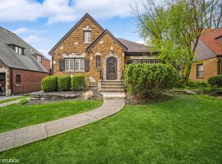 824 S Crescent Ave, Park Ridge, IL 60068